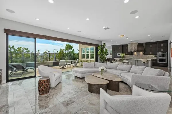 4721 BORDEN CT