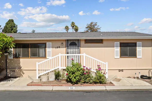 975 W TELEGRAPH RD SPC 122