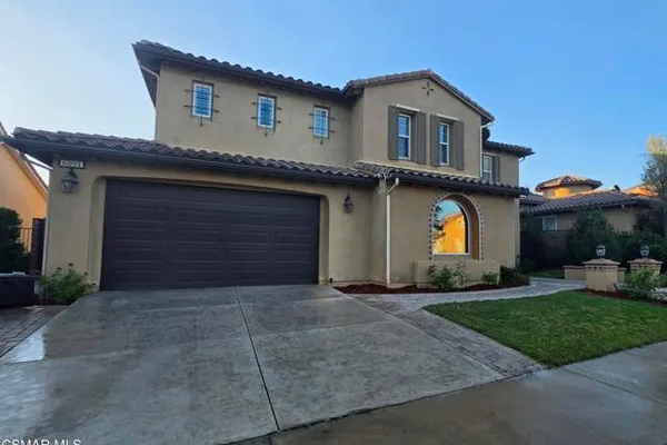 6891 BREEZY GLEN DR