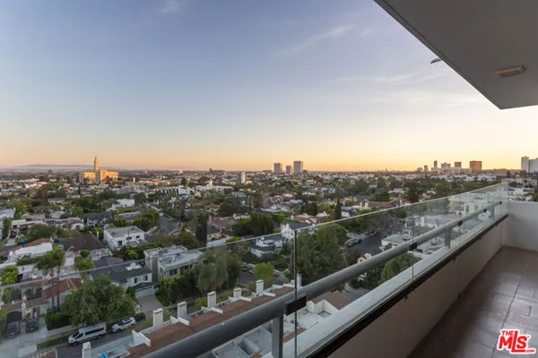 10660 WILSHIRE BLVD 1207