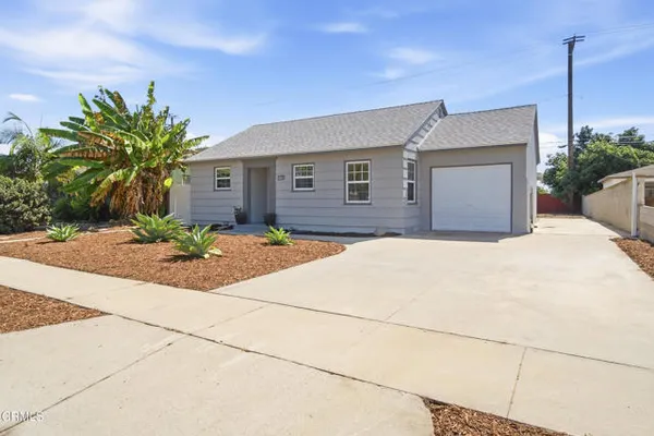 2756 CHANNEL DR