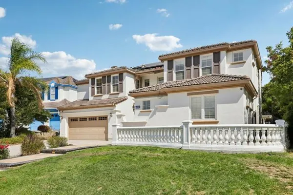 3353 COLONNA AVE