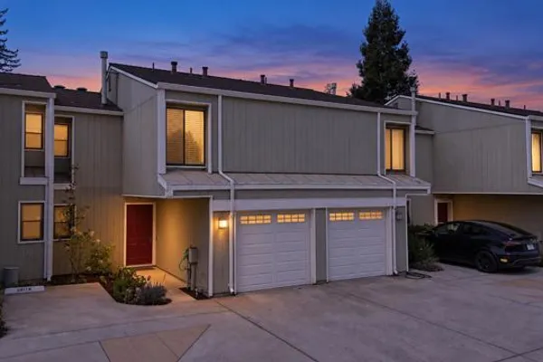 236 W RINCON AVE P
