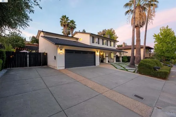 214 DEVON AVE