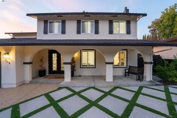 214 DEVON AVE