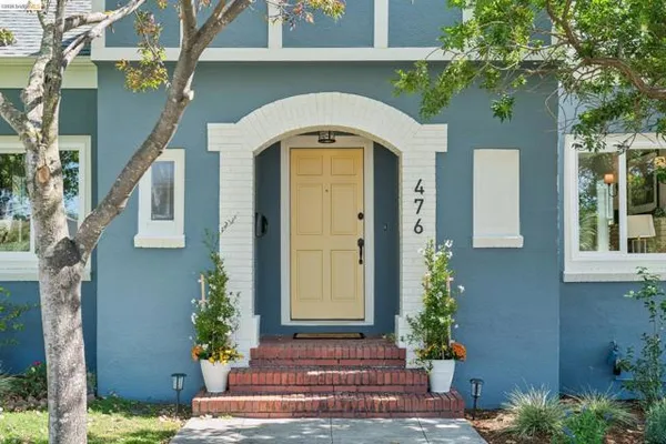 476 KEY BLVD