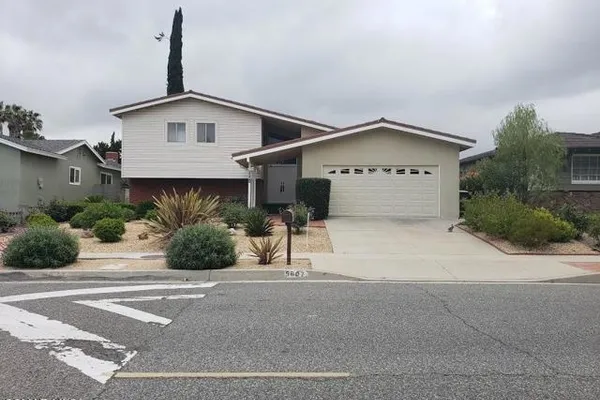 5607 LAKE LINDERO DR