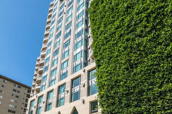 10727 WILSHIRE BLVD 502