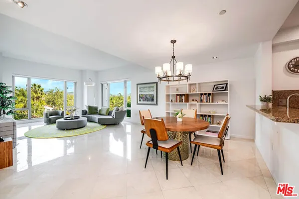 10727 WILSHIRE BLVD 502