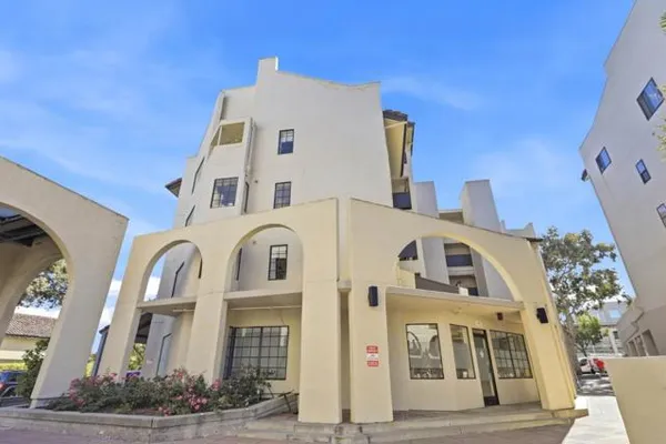 165 FOREST AVE 2C