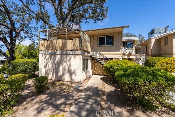 5525 CAPISTRANO