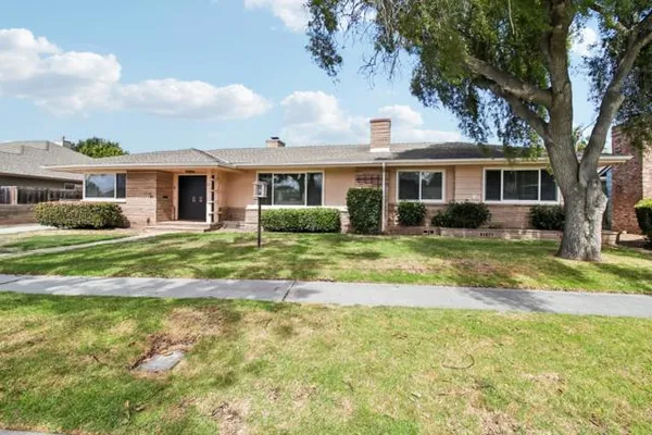 41 SAN CARLOS DR