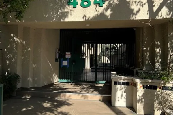 484 S EUCLID