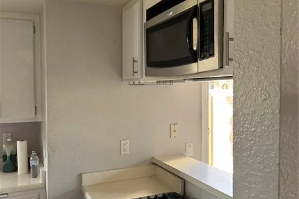 10230 PALM GLN 87