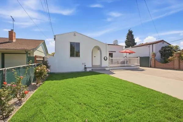1130 SEVIER AVE
