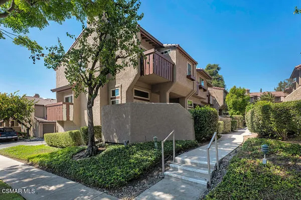 2445 CHANDLER AVE 3