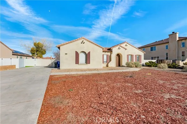 12573 CABAZON CT