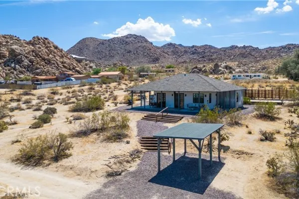 7285 MOUNT LASSEN AVE
