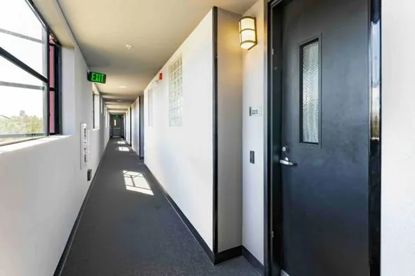 350 E MISSION ST 223
