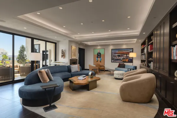 10375 WILSHIRE BLVD 14HK