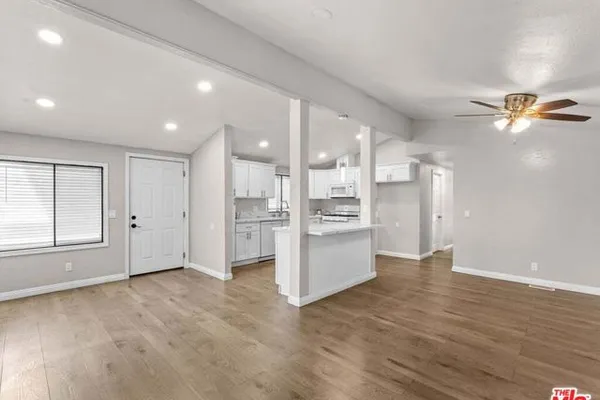 257 LAS BRISAS CIR