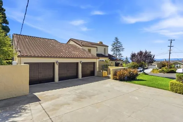 15800 SIMONI DR