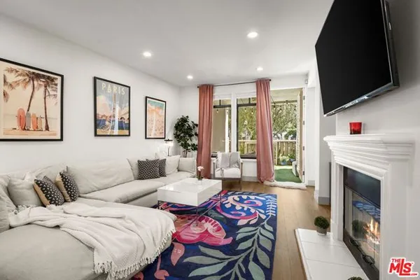 5625 CRESCENT PARK 139