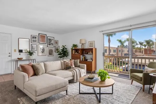 559 E MADISON AVE 110