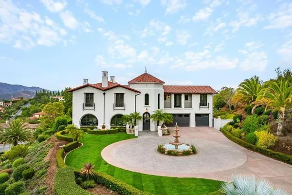 7823 CALLE CIMA