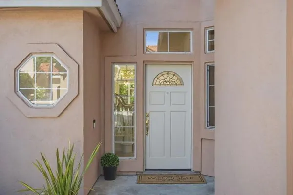 2112 VIZCAYA WAY