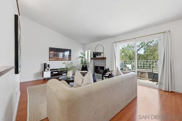 12805 CARRIAGE HEIGHTS WAY