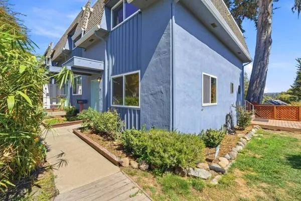 7555 SUNSET WAY 6