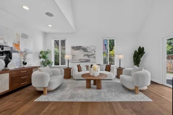 434 RHONE CT