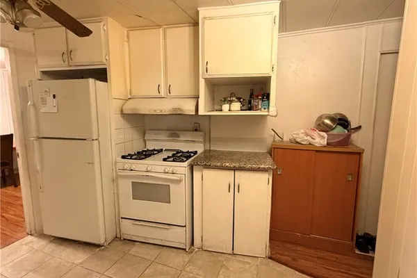 1441 PASO REAL AVE SPC 63