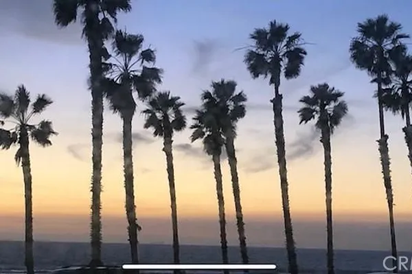 900 PACIFIC COAST