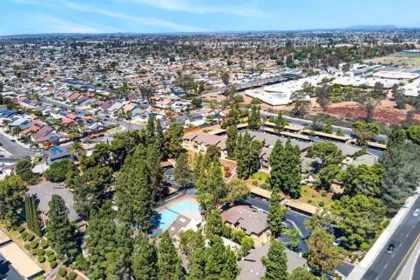 10284 BLACK MOUNTAIN RD 187
