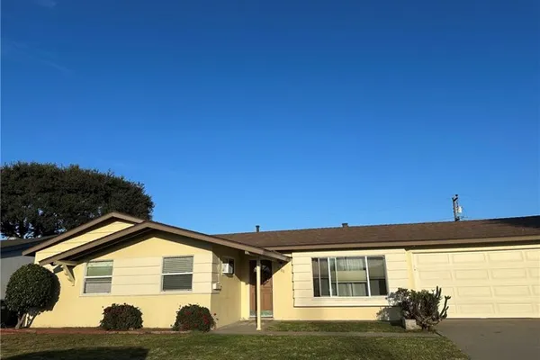 1780 PESCADERO DR