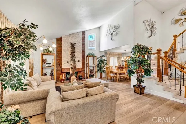 24782 ROCHELLE LN