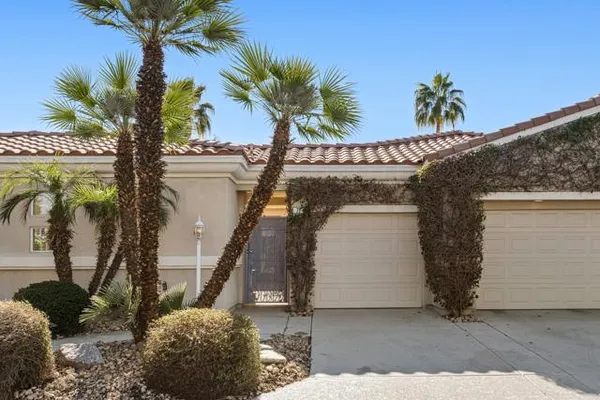 77 CLAVEL CT