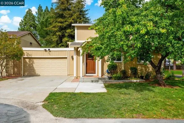 599 MT DELL DR