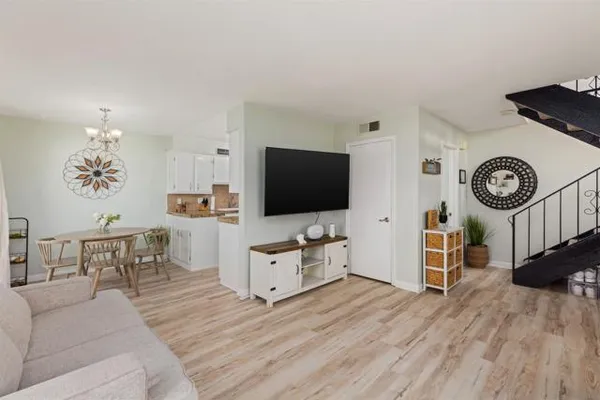 10331 SANTANA RANCH DR
