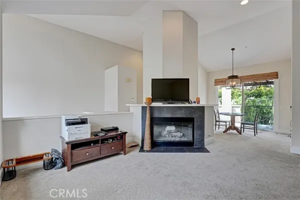8 CELANO CT