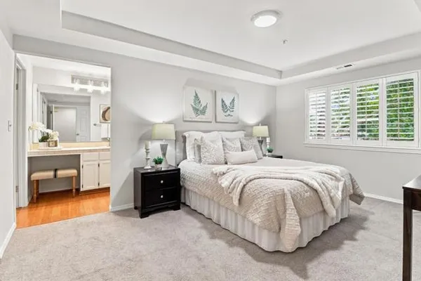 1122 WOODSIDE RD 9