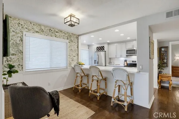 34 CORNICHE DR D