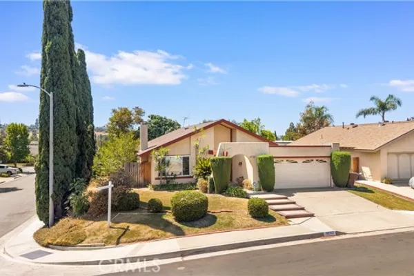 19742 FERNWOOD PLZ
