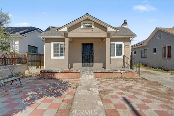 2829 S RIMPAU BLVD
