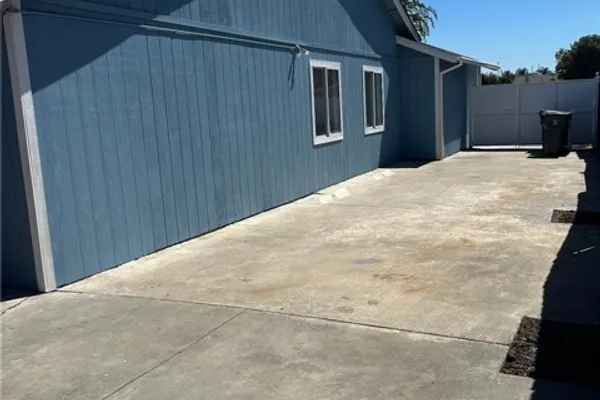 1602 CAPITOLA CIR