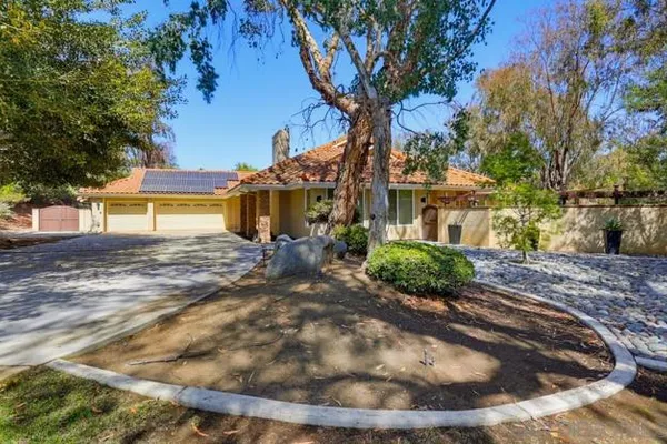 15311 CRESTVIEW CT