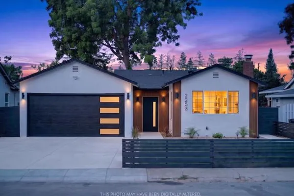 2253 MAYWOOD AVE