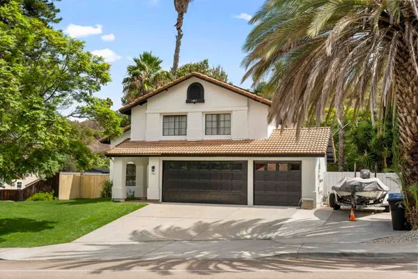 545 CANYON DR